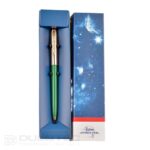 „Fisher Space Pen Cap-O-Matic“ rašiklis su žalvario dangteliu ir žaliu korpusu, modelis 775G-GR, dovanų dėžutėje » Dulotec.LT